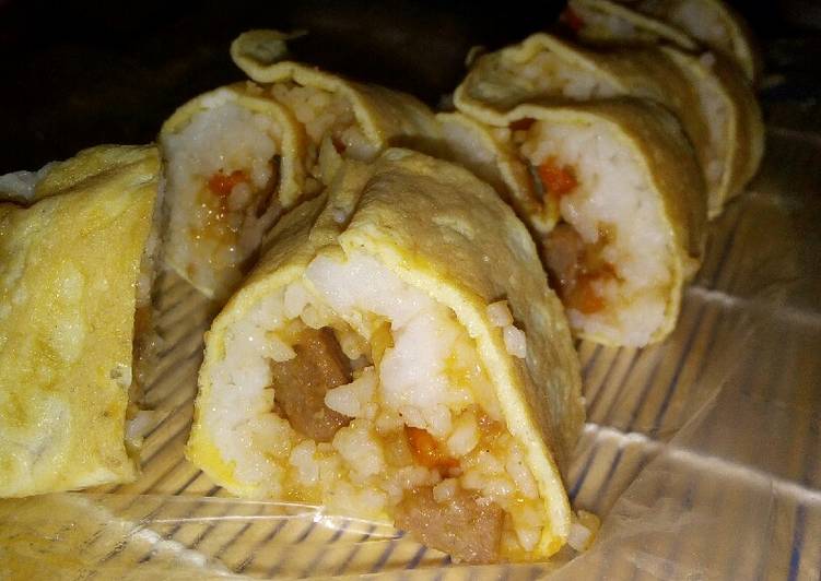 Nasi gulUr isi wortel pedes