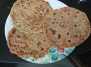 A picture of cheesy garlic paratha