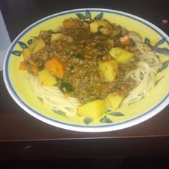 A picture of Spaghetti and minced meat.