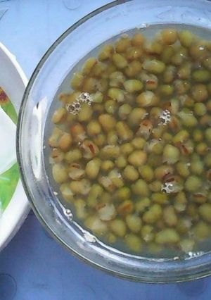 Hình của món Chè đậu xanh hột.