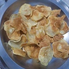 Homemade Aloo chips A picture of Homemade Aloo chips.