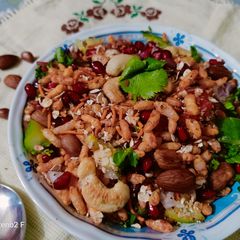 A picture of Oats and puffed rice bhel.