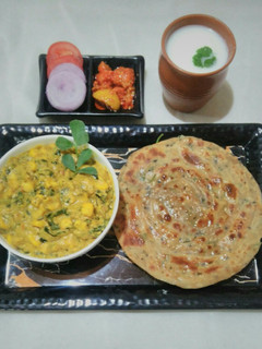 મેથી કોર્ન મલાઈ અને લચ્છા પરાઠા રેસીપી મુખ્ય ફોટો