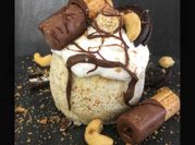 Una foto di dolci con anacardi