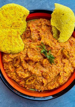 Foto di Hummus ai peperoni e prezzemolo