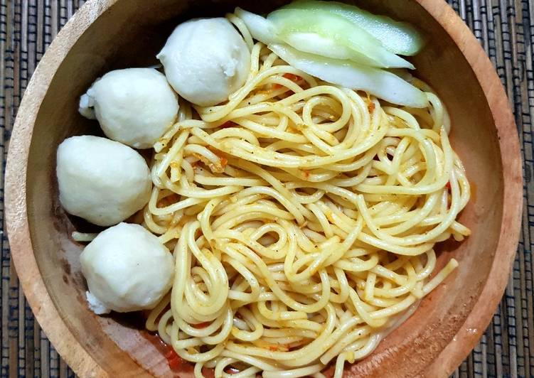 Spaghetti Nyemek Bumbu Kari