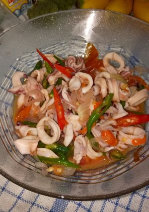 Foto resep Cumi basah oseng pedas