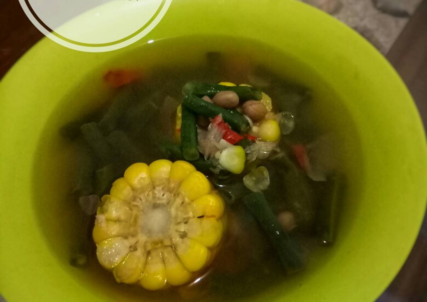 Sopa de legumes de tamarindo