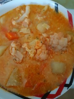 Tejszínes karfiolleves eperlevél tésztával recept fotója