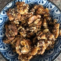 A picture of Sumac Maple Walnuts - vegan.