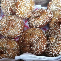 A picture of Jaggery anarsa.