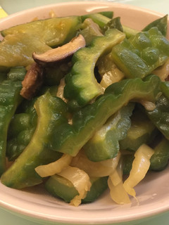 涼瓜甜菜炒冬菇 的食譜成品照片