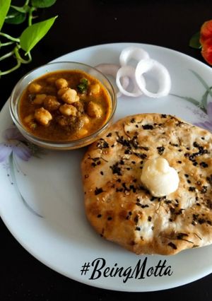 A picture of Baked Amritsari Aloo Kulcha (Airfryer).