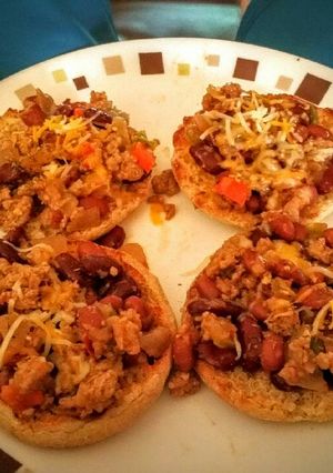 A picture of Chili Cheese Muffin Bites.