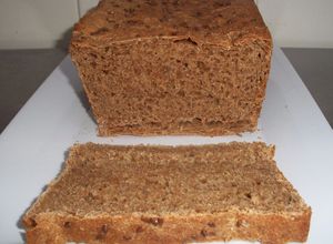 Una foto de Pan integral saludable (4 ingredientes)