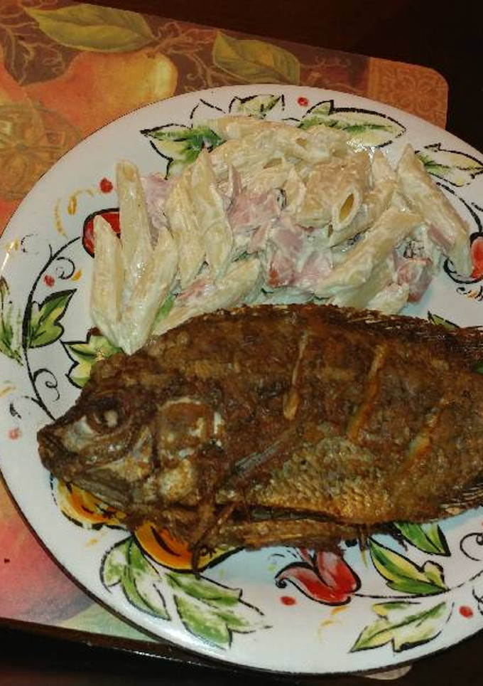 Una foto de Mojarras Doradas con Pasta Fría