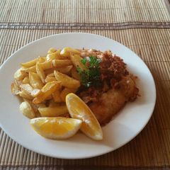 A picture of Beer battered fish & chips.