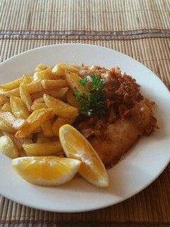 A picture of Beer battered fish & chips.