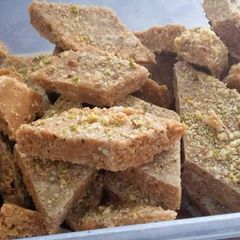 A picture of Pak meetha.
