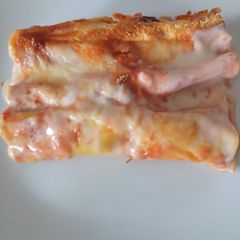 A picture of Porcini and pecorino cannelloni.