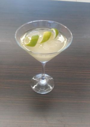 Una foto de Sorbet de naranja con limón y vino blanco