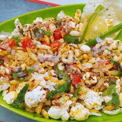 A picture of Chivda bhel.