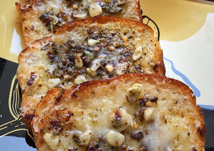 Recipe of Ultimate Garlic bread