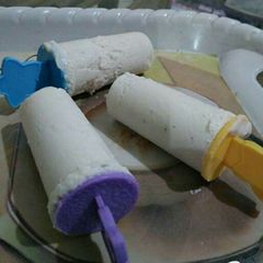 A picture of Malai kulfi.