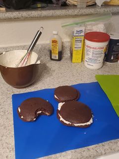 A picture of Whoopie Pies.