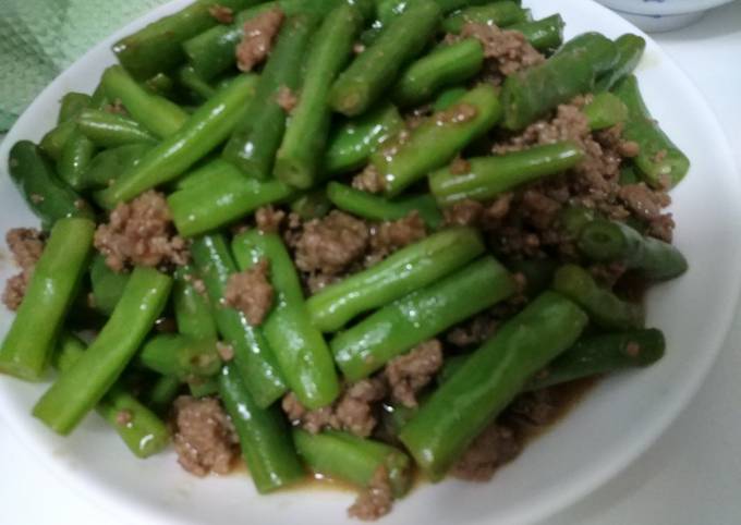 Buncis masak daging sapi ala pelangi