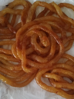 मैदा जलेबी (Maida jalebi recipe in hindi) रेसिपी मुख्य फोटो