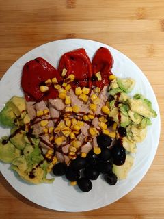 Una foto de Ensalada de ventresca