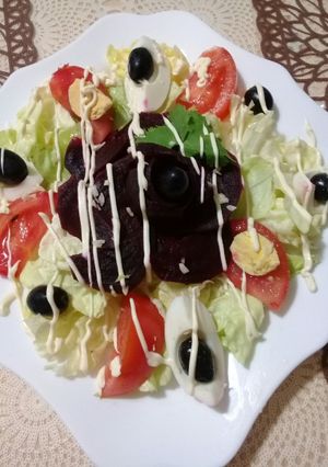 صورة لوصفة سلطة خفيفة 😉