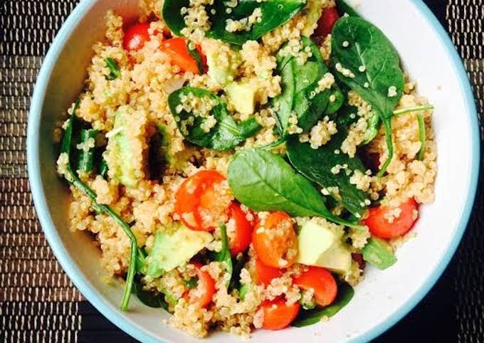 Quinoa, Avocado, Spinach Salad