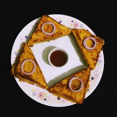 Stuffed Bread Pakoda A picture of Stuffed Bread Pakoda.