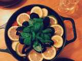 seafood chicken paella