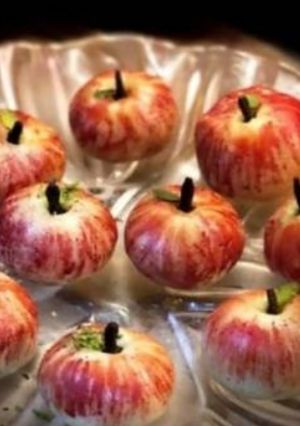 A picture of Apple bite.