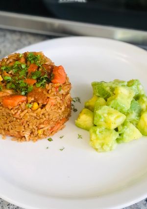Una foto de Arroz con pechuga de pollo