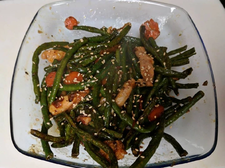 Easy Steps to Prepare Recipe Dry Fry Green Beans that is Awesome, Can Spoil the Tongue}