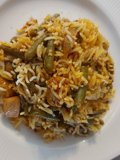 عکسی از دستور لوبیا پلو با مرغ