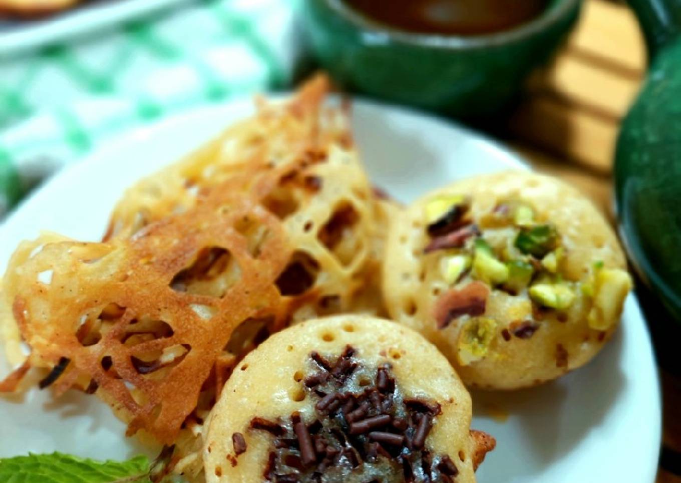 303. Kue Cubit