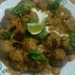 A picture of Raw jackfruit kofta with prawn.