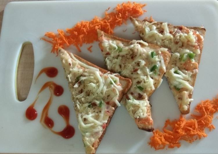 Simple Way to Make Super Quick Homemade Cheesy Veggie Open Sandwich In White Sauce