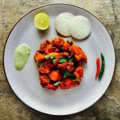 A picture of Chicken 65.