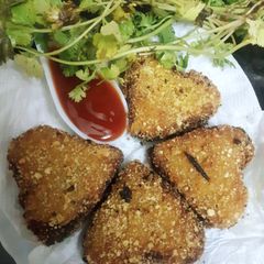 Cauliflower cutlet A picture of Cauliflower cutlet.