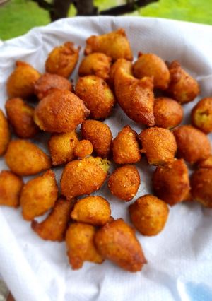 દેસાઈ વડા (Desai Vada Recipe In Gujarati) રેસીપી મુખ્ય ફોટો