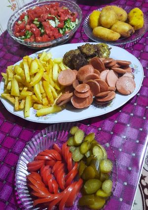 عکسی از دستور کوکتل وکباب شامی با مخلفات