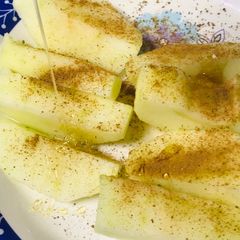 A picture of Cinnamon apples for breakfast.