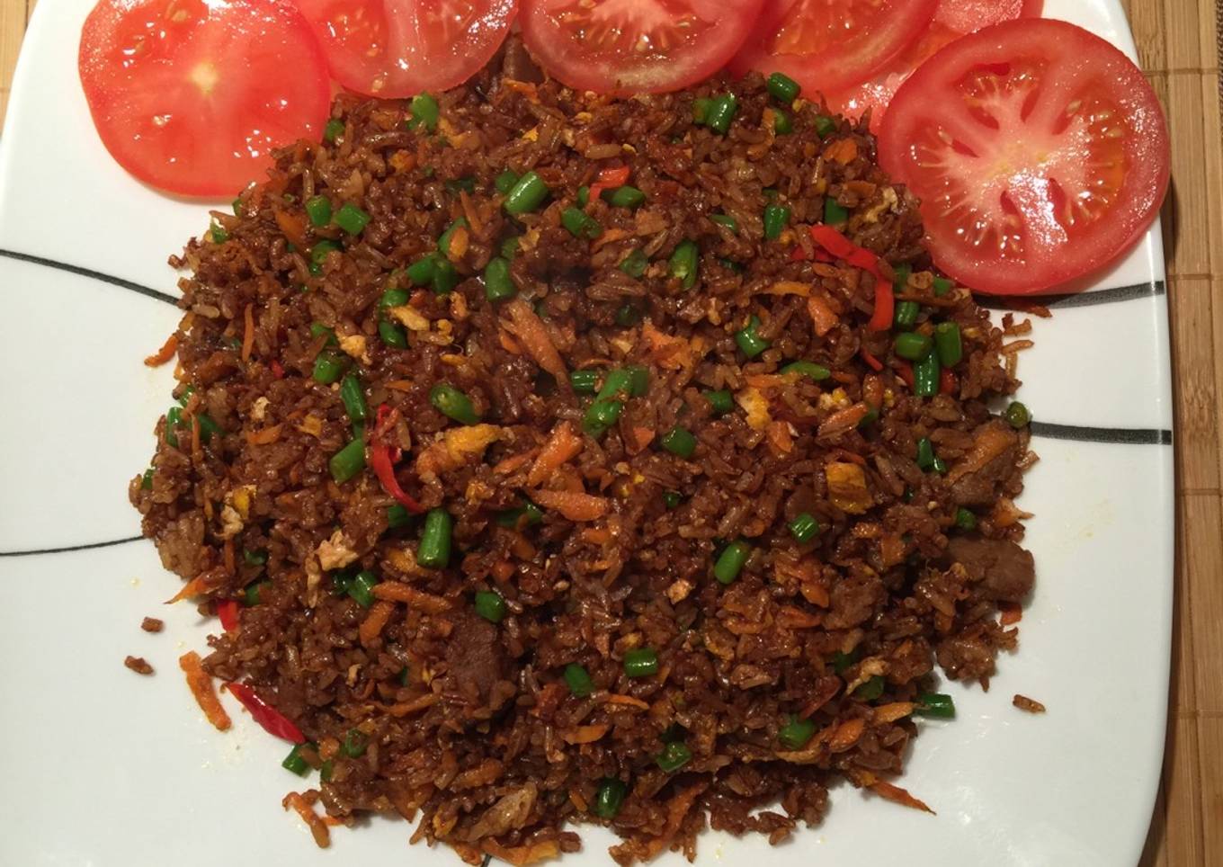 Nasi goreng kari vegetarian
