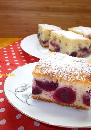 Joghurtos kevert cseresznyével recept fotója